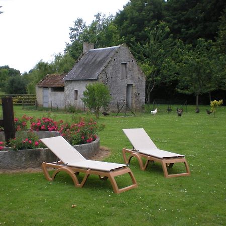 Hotel Le Manoir De Mathan Crepon A La Campagne 5 Mn D'Arromanches Et 10 Mn De Bayeux Экстерьер фото