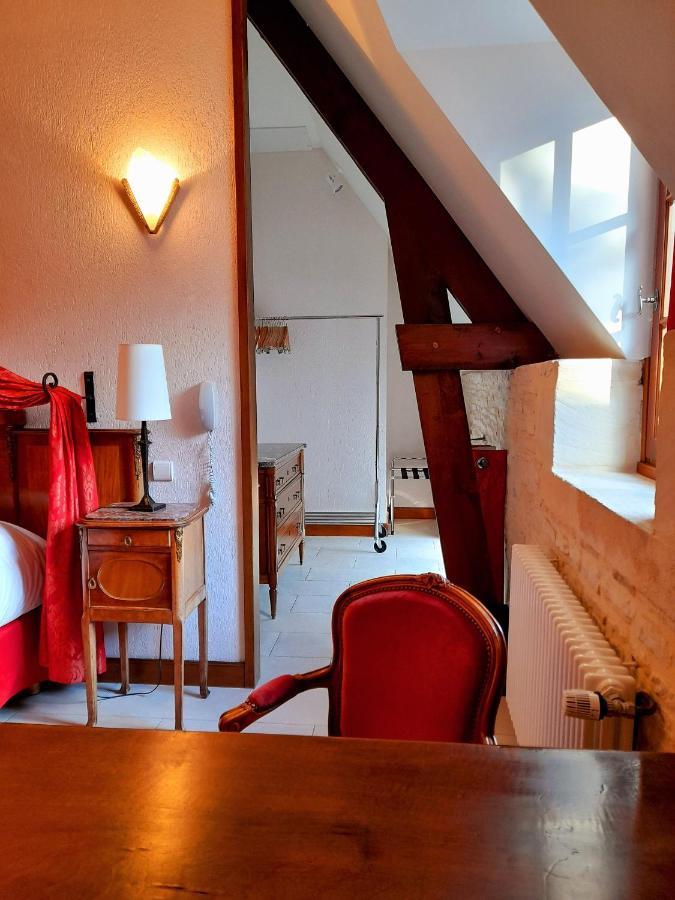 Hotel Le Manoir De Mathan Crepon A La Campagne 5 Mn D'Arromanches Et 10 Mn De Bayeux Экстерьер фото