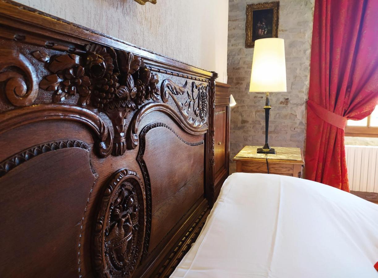 Hotel Le Manoir De Mathan Crepon A La Campagne 5 Mn D'Arromanches Et 10 Mn De Bayeux Экстерьер фото