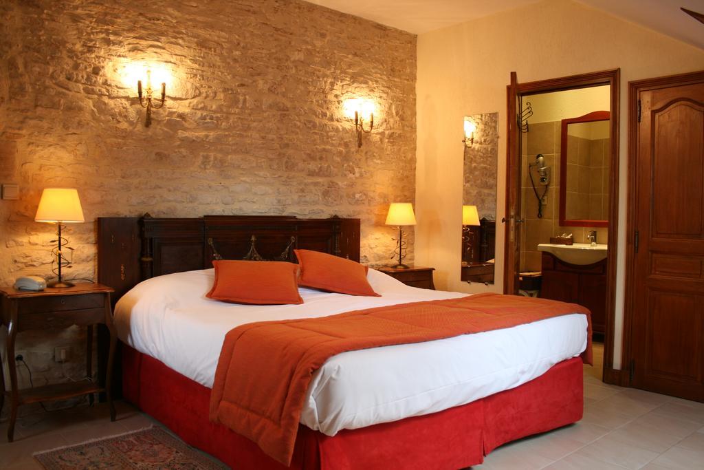 Hotel Le Manoir De Mathan Crepon A La Campagne 5 Mn D'Arromanches Et 10 Mn De Bayeux Экстерьер фото